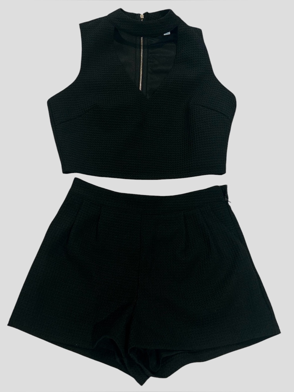 She + Sky Black Textured High-Waist Shorts / Tank Set, Small